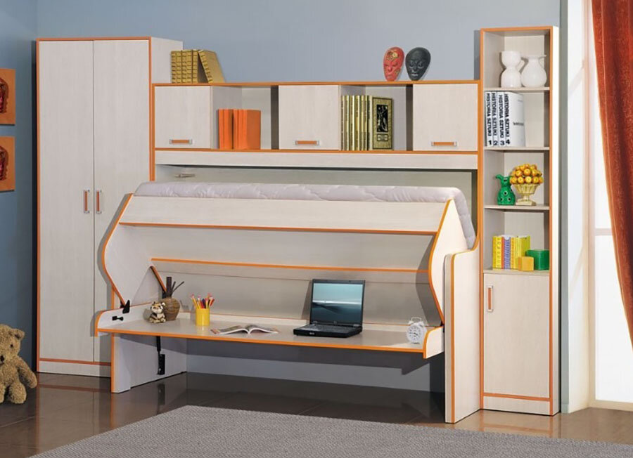 Детская кровать - рабочее место