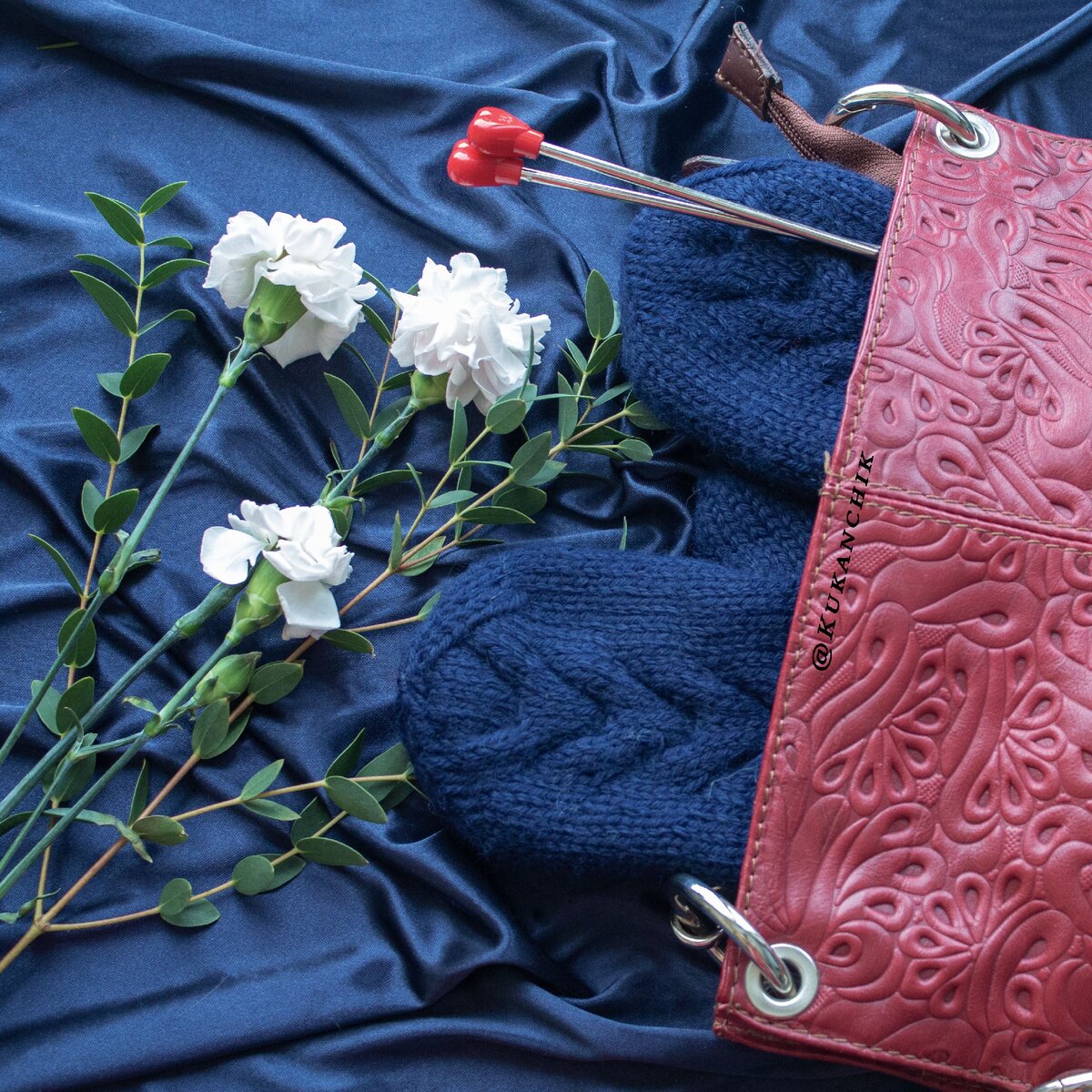 Варежки спицами из пряжи Seam Concord