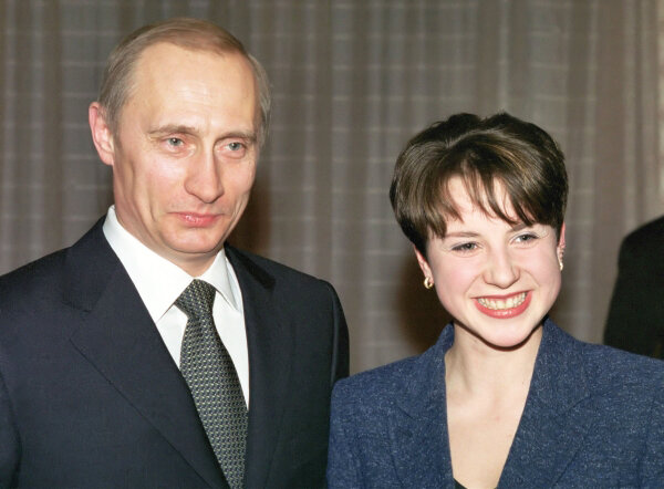 Владимир Путин и Ирина Слуцкая 2002 год, источник - kremlin.ru