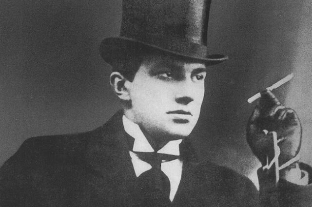 Маяковский, Казань, 1914 год