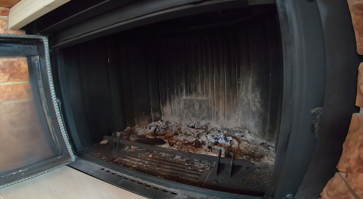 Сама каминная топка