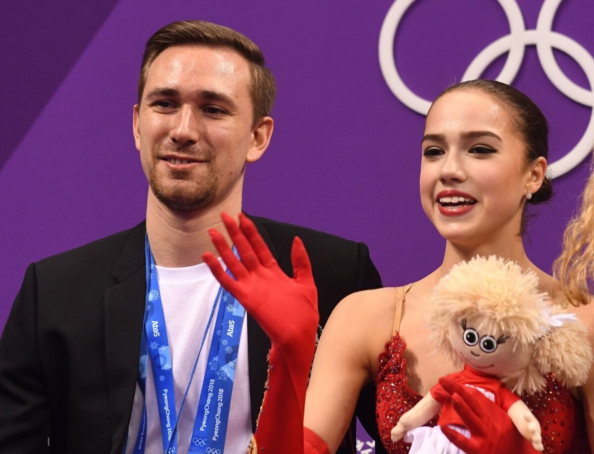 Алина Загитова и Даниил Глейхенгауз