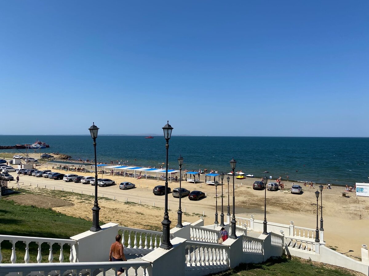 Тамань.Спуск на набережную.