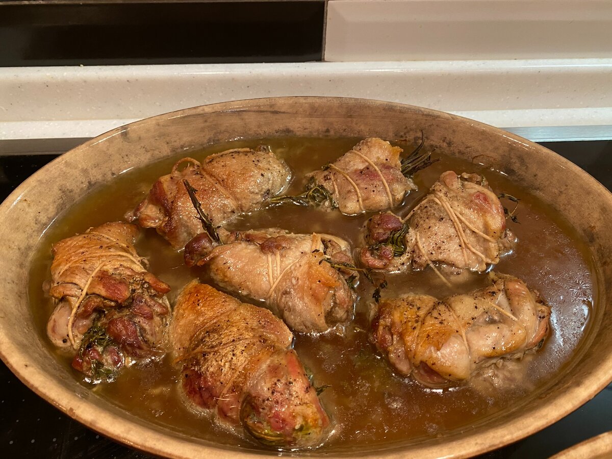 Утка хороша с капустой, рисом, картофелем 