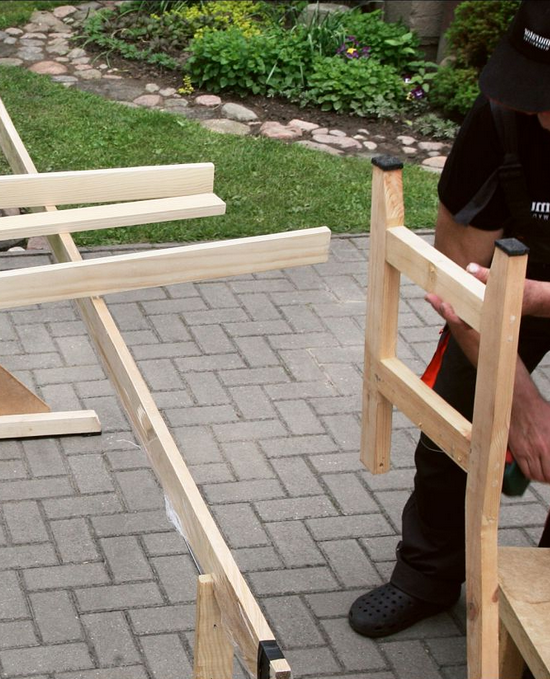 Ножки и каркас скамейки