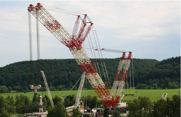 Terex Demag CC8800 Twin. Фото взято с сайта: https://www.vwvortex.com/threads/monster-machine-picture-thread.6001847/page-8#post-81421064