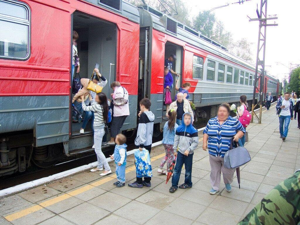 Старый, добрый ЭР2К на о.п. Молодёжная в Перми