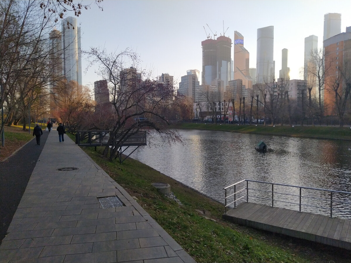 Благоустройство парка "Красногвардейские пруды".