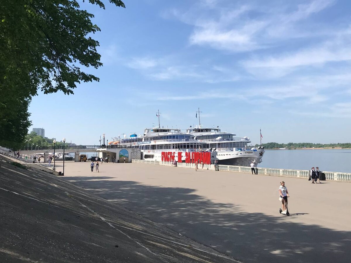 Теперь знаю все песни про теплоход