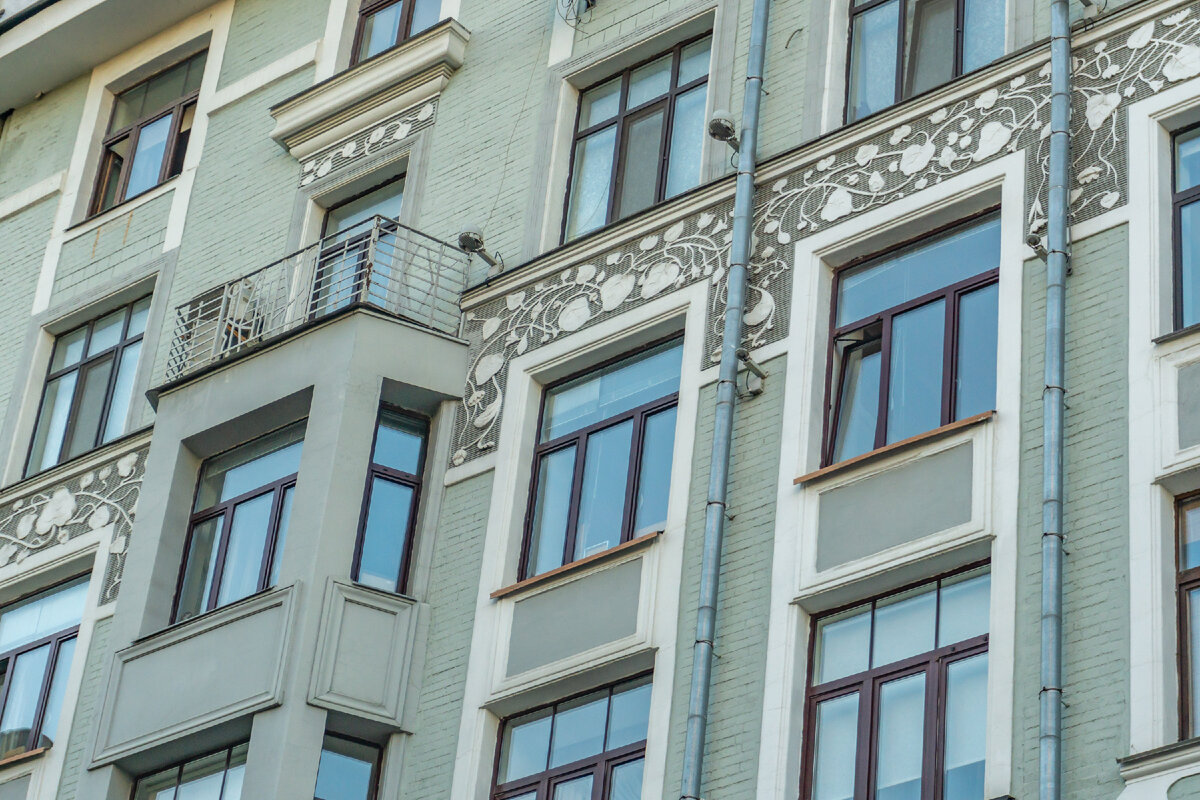 Малая Никитская улица, 10