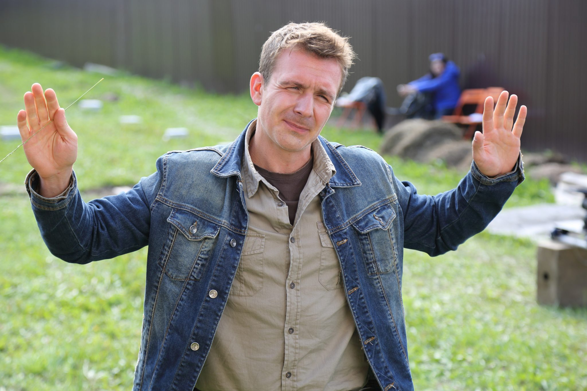 Милош бикович фото. Хемсворт крис хемсворт. Антон хабаров казанова. Сериал казанова россия 2020 антон хабаров. Билл денбро 2022.