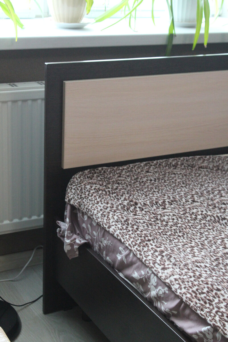 Перетяжка кровати с мягким изголовьем своими руками: пошаговый мастер ...