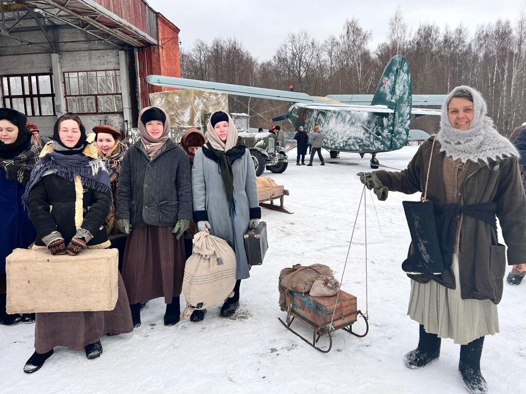 Место съёмок аэродром  