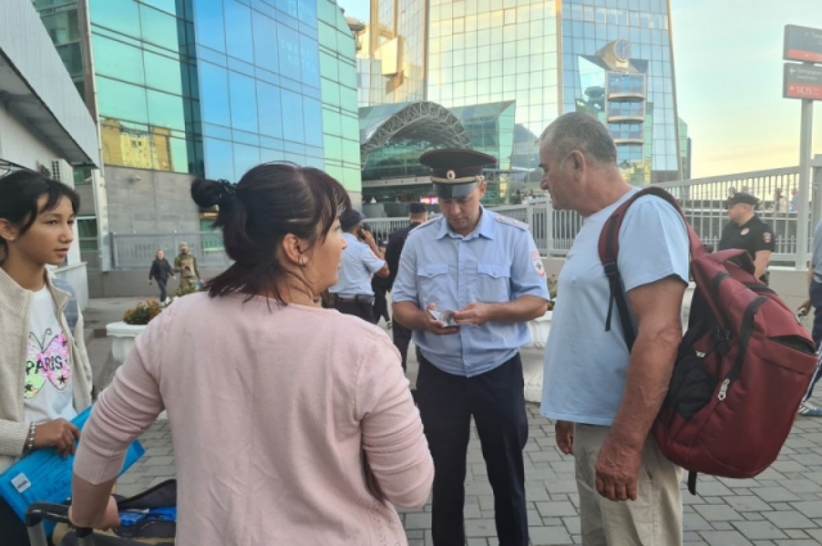    На ж/д вокзале Самары выявили 19 нарушителей миграционного законодательства
