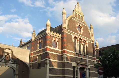 Еврейская община Девентера на востоке Нидерландов протестует против плана голландско-турецкого предпринимателя превратить бывшую синагогу в ресторан.