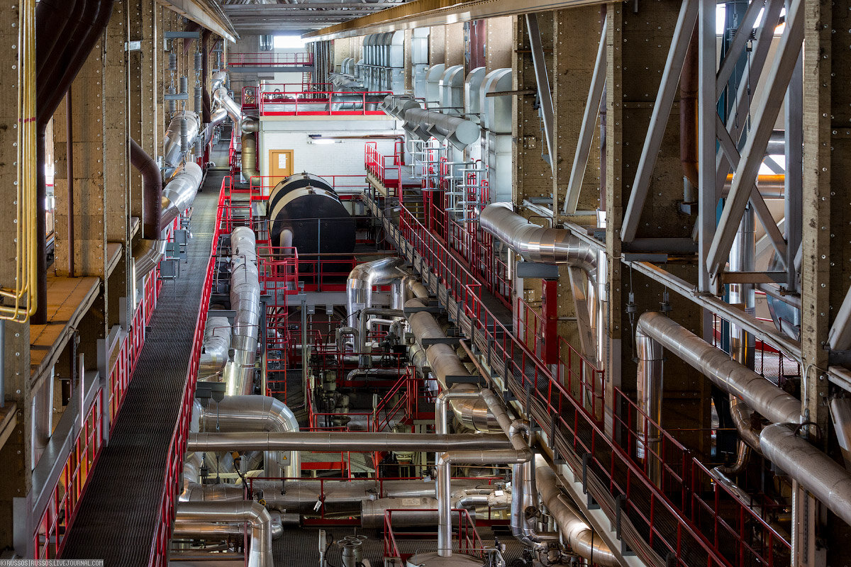 среднеуральский медеплавильный завод сумз. газопоршневая электростанция мини тэс. расположенные в тэц. котёл новоиркутской тэц. расположенные в тэц.