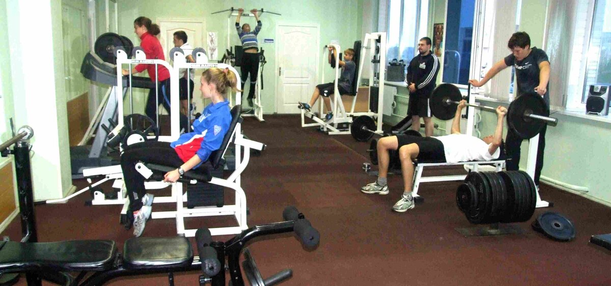 В тренажерном зале каждый движется к своей цели