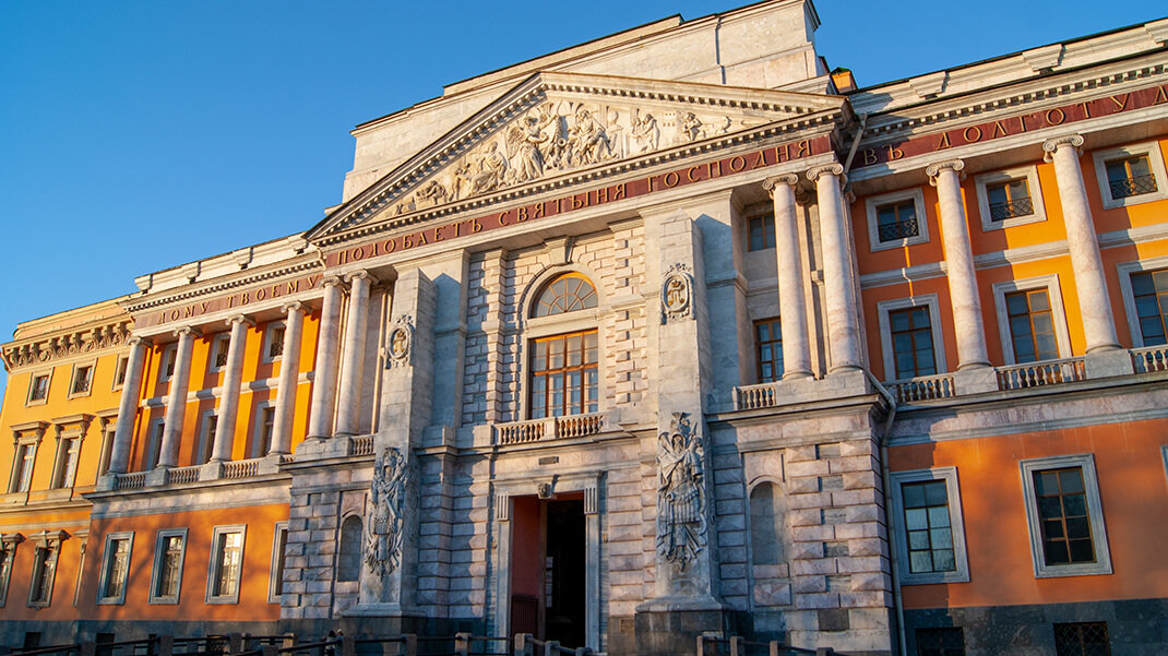 Южный фасад замка