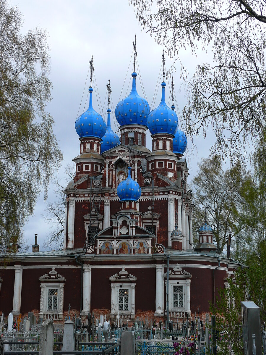 Казанская церковь в Устюжне (1694)