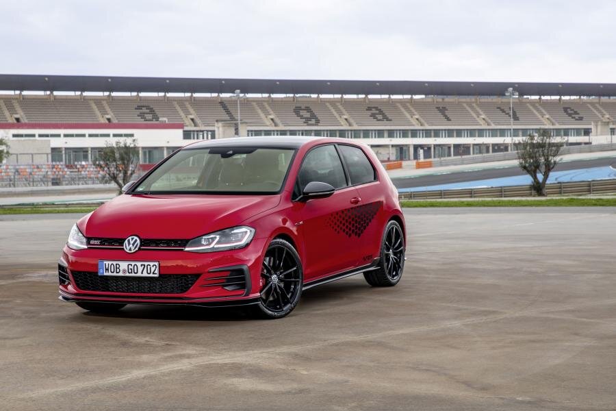 Volkswagen Golf GTI TCR 3-Door (Typ 5G) 2019 года