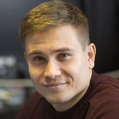 — Меня зацепил как проект, так и команда, — объясняет свой выбор Алексей Бабушкин, СЕО проекта. — Она занимается аналоговой и цифровой электроникой больше 10 лет, у неё большие компетенции в низкоуровневом программировании, есть научные и практические наработки в области машинного зрения. Каждое устройство они продумывают до мелочей, каждая их фича действительно несёт практическую пользу. 