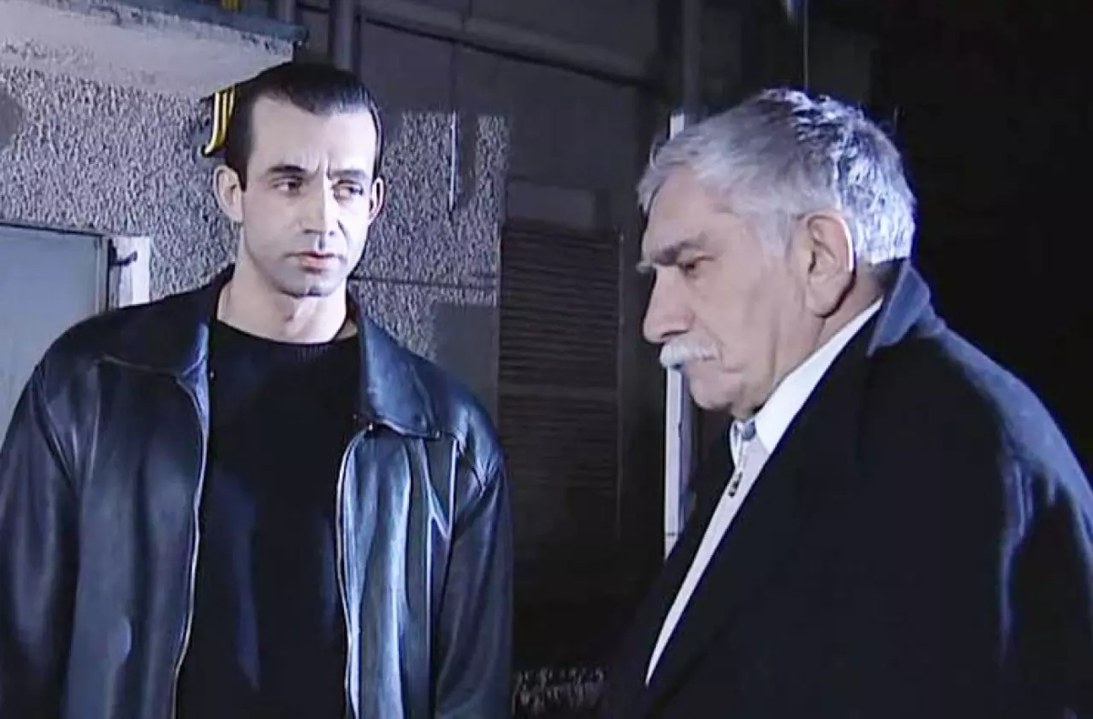 Кадр из фильма “Бандитский Петербург”