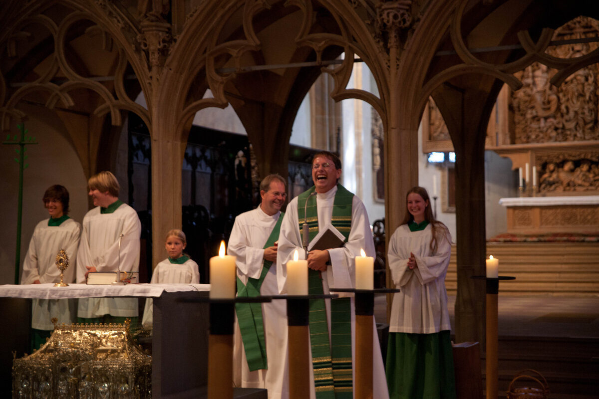 священник 7 букв. протоиерей александр мень. храм антипы андрей щенников. свящ михаил желтов. священник 7 букв.