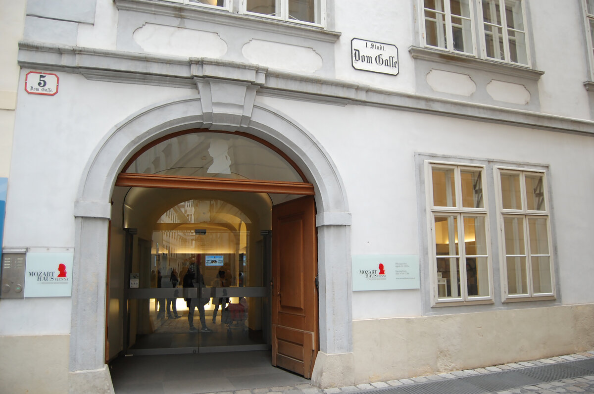 Vienna, Domgasse 5