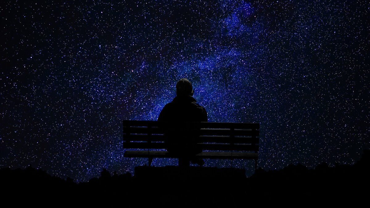 Если вам понадобится рука помощи, она всегда при вас - ваша собственная (Одри Хепберн).