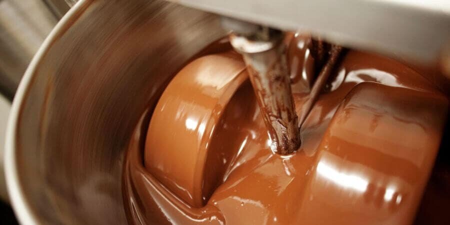 Меланжер в процессе работы