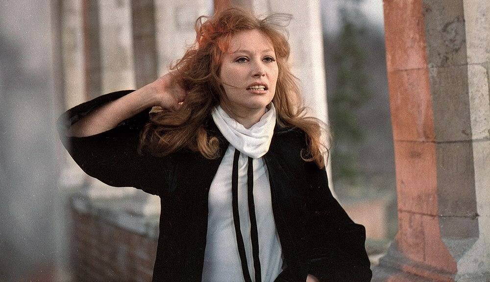 Молодая Пугачёва