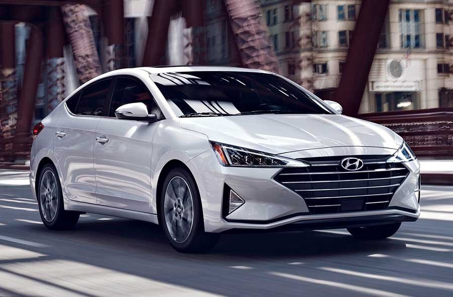 Hyundai Elantra 2020.