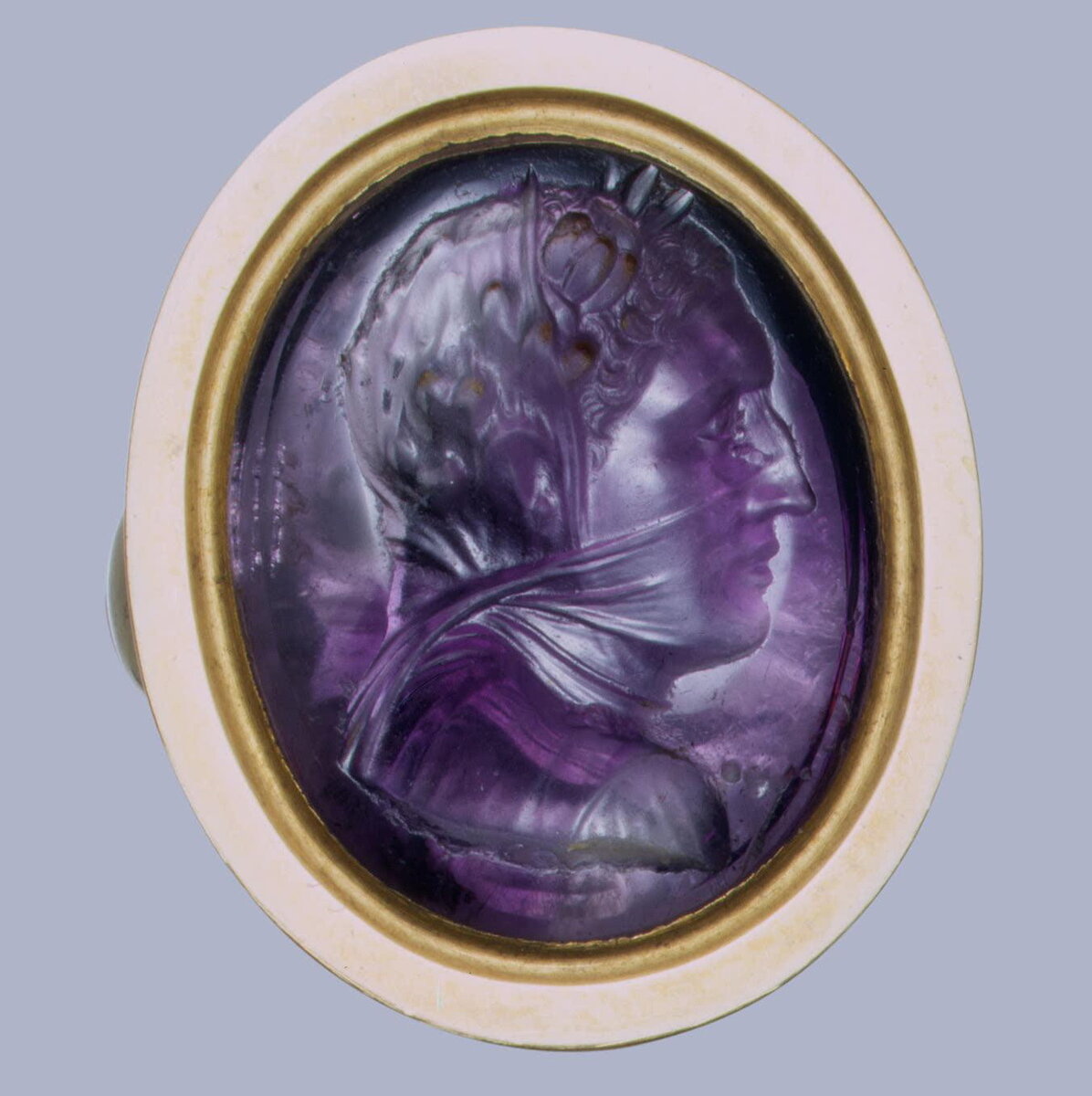 Бюст Геракла в женском уборе. Франция, 16 век Эрмитаж