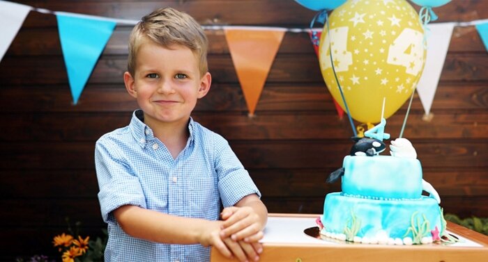 Во сне, как и в жизни, важны детали, например цвет украшений на торте и количество свечей на нем