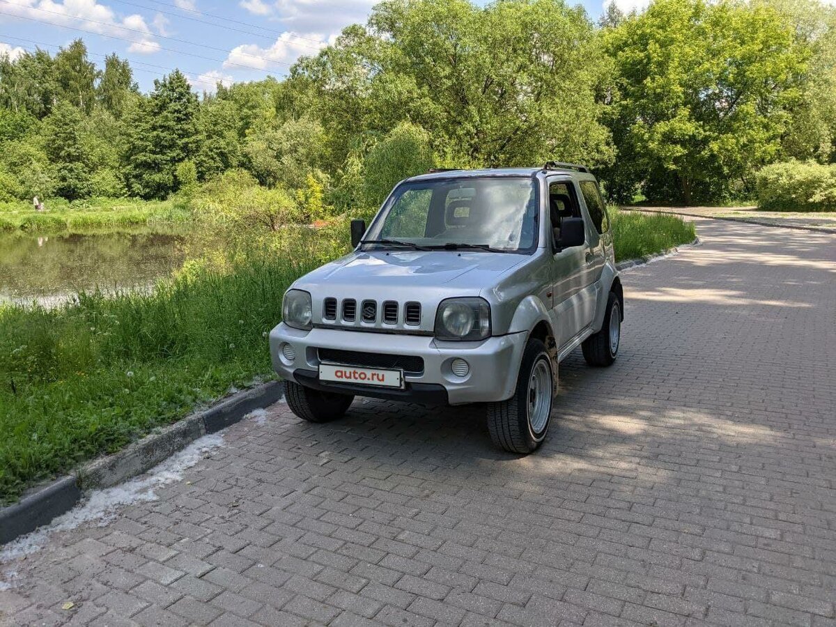 Фото одного из автомобилей, находящихся в продаже на Авто.ру