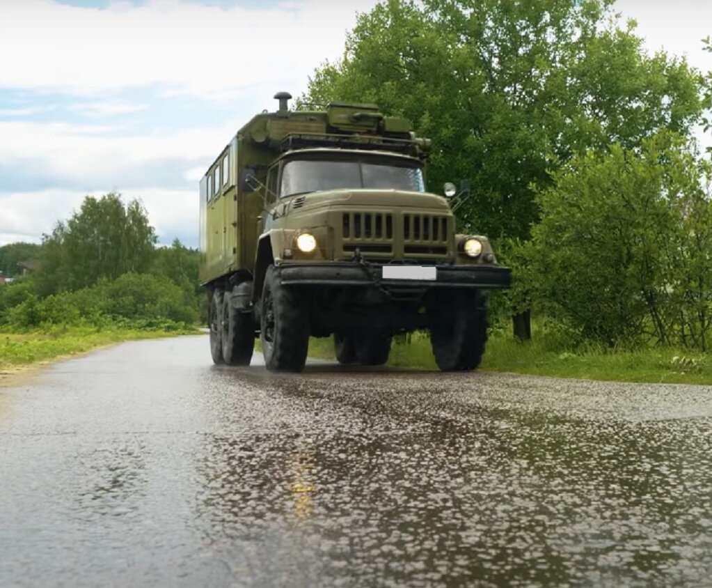 Зачем на ЗИЛ-131 две системы зажигания и еще немного интересностей об этом  автомобиле. | Водитель из СССР | Дзен