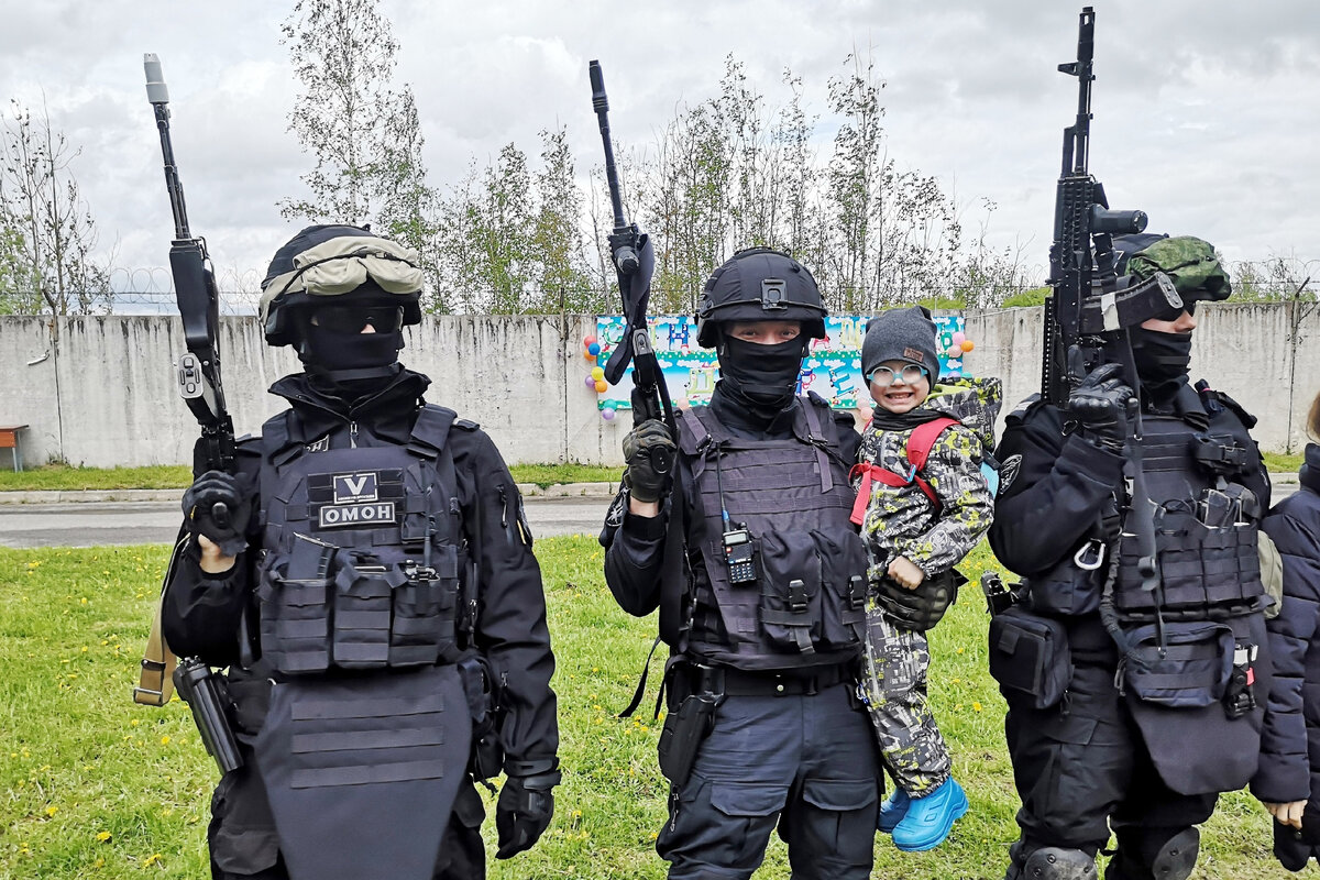 Омон санкт петербург