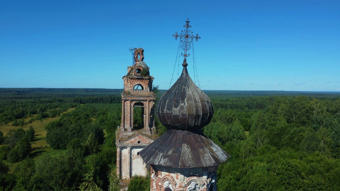 Из двенадцати апостолов остался только один