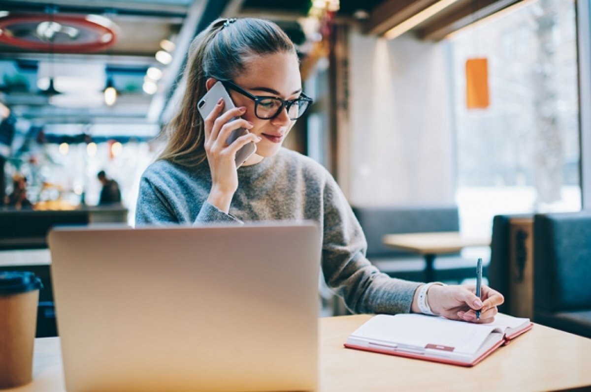    У волгоградцев скромные показатели и по работе, и по зарплате