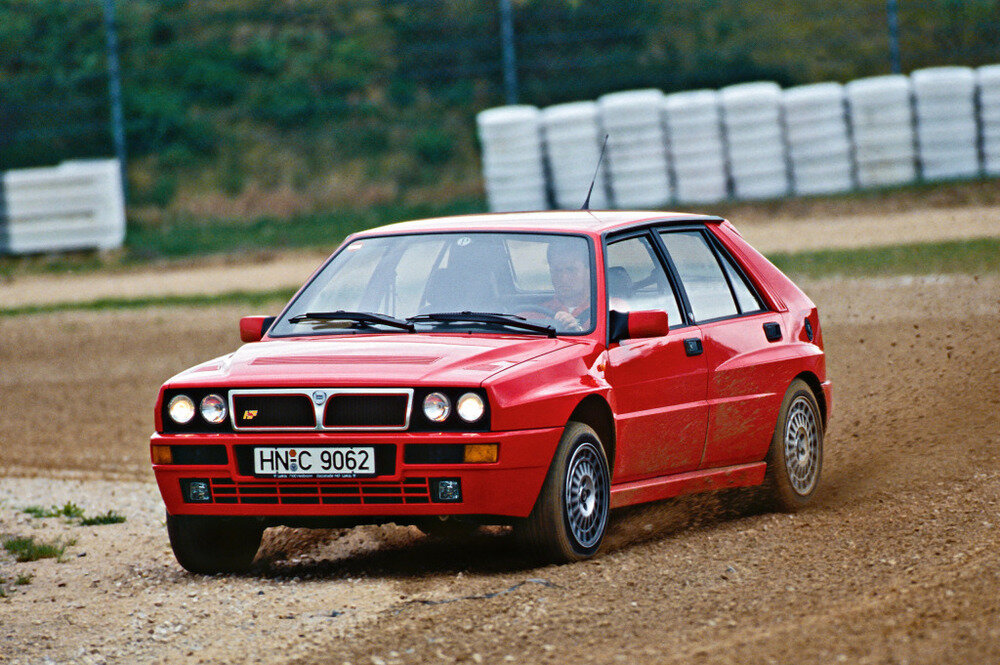 lancia delta i