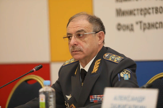 Михаил Исаев предложил разработать стандарт по обустройству в районах области ин