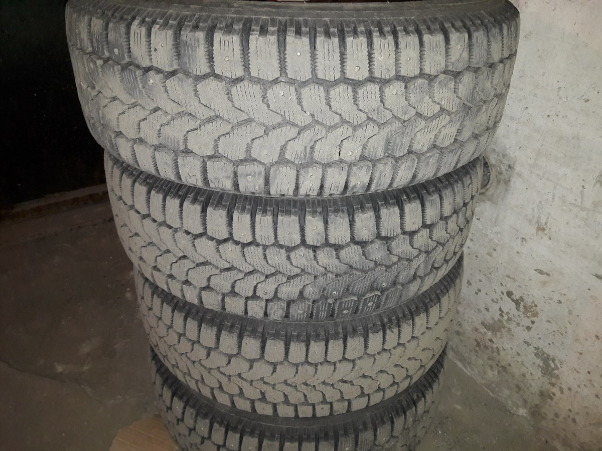 Обязательно осматривайте покрышки. 