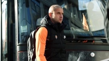 Фото: shakhtar.comРанее, напомним, сообщалось, что «горняки» намерены получить за 29-летнего игрока не менее 10 млн евро. Теперь, как утверждает «СЭ», «Шахтёр» запросил у «Зенита» за Ракицкого 12 млн евро плюс бонусы в размере порядка 3 млн евро.
