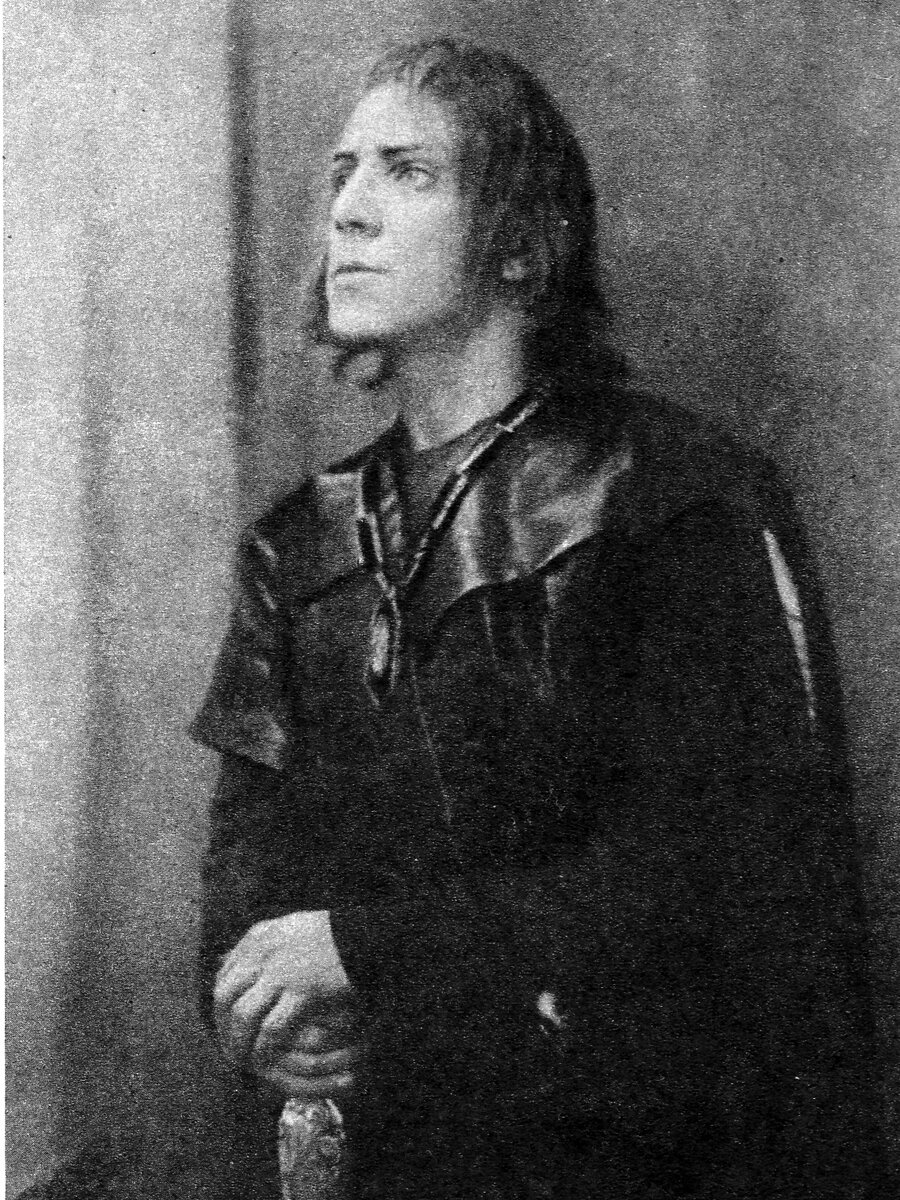 Михаил Чехов в роли Гамлета. МХАТ, 1924