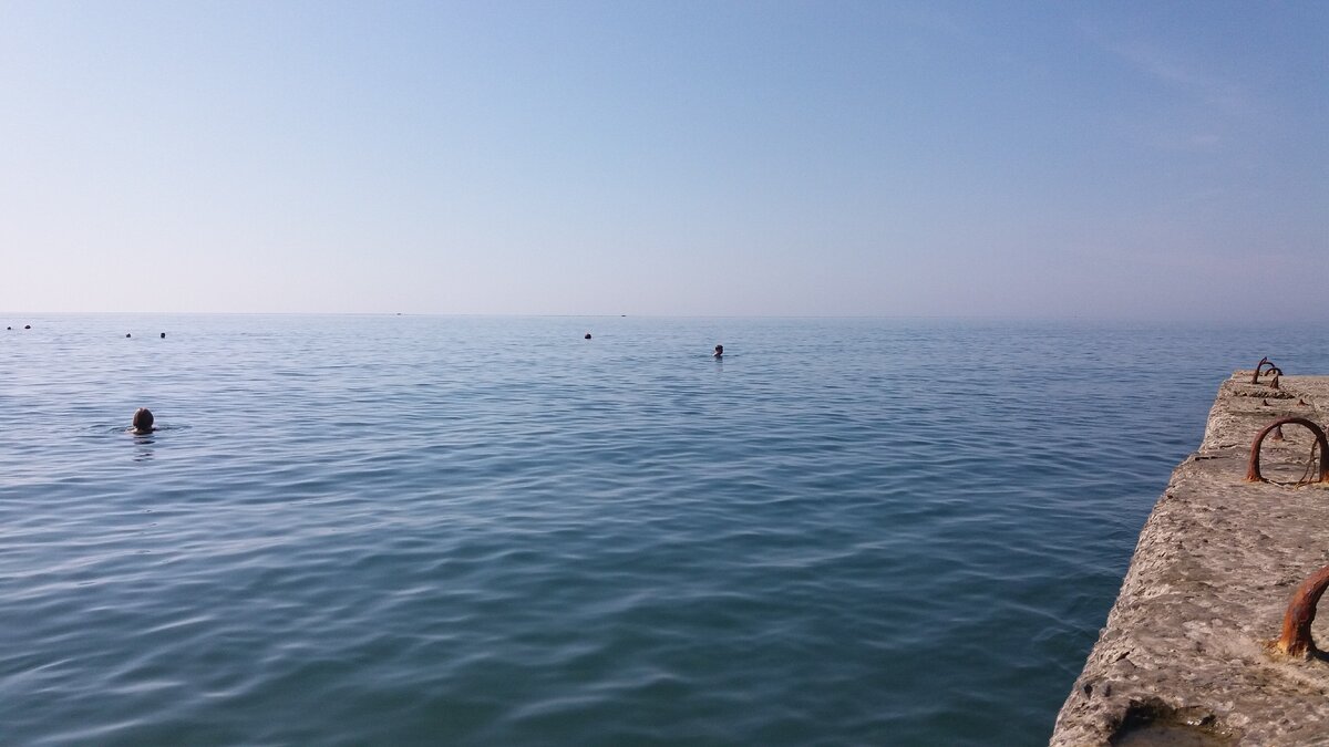 5 октября. Момент затишья перед бурей на море.
