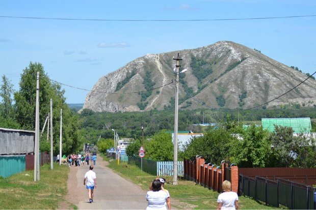 АО «Сырьевая компания», входящее в структуру БСК, получило лицензию на разведку и добычу полезных ископаемых на Куштау. Фото roecocity.ru