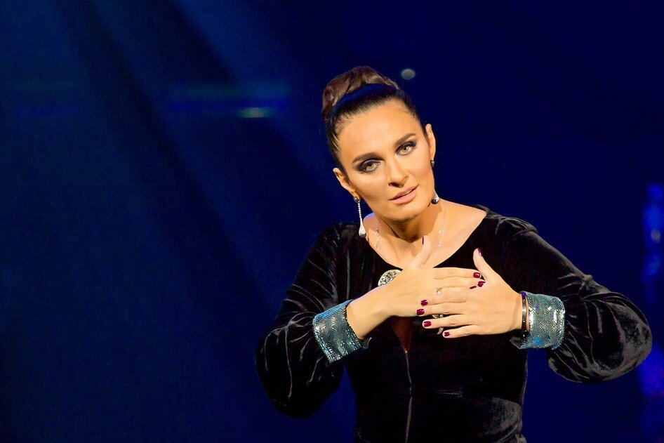 Елена Ваенга. Фото  с официального сайта певицы vaenga.ru