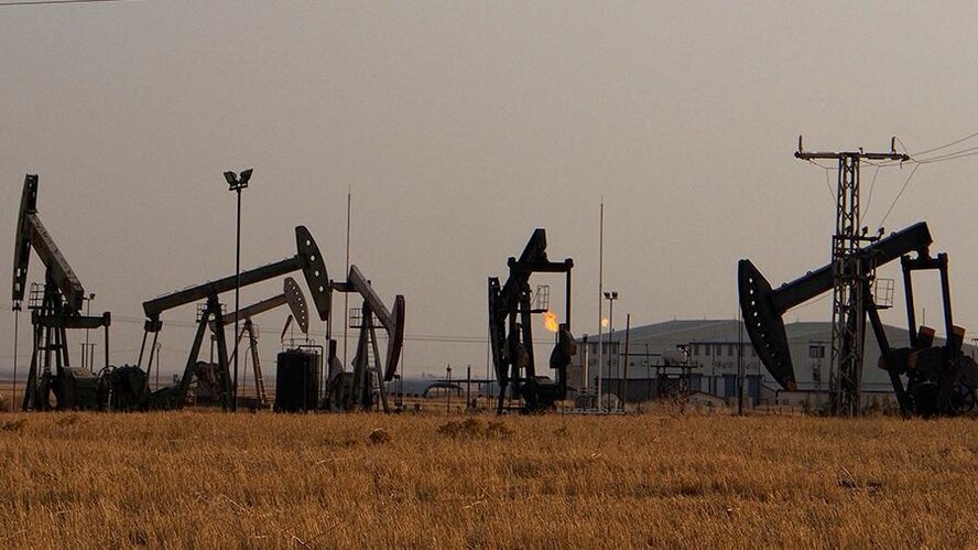 Нефтедобыча в Сирии. Фото: Известия