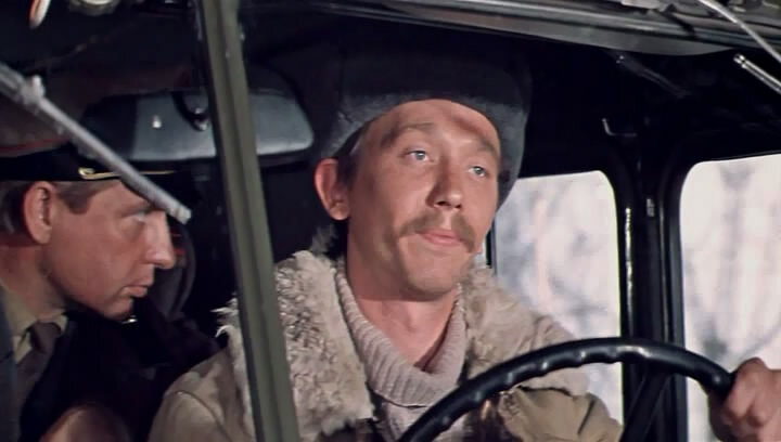кадр из фильма «Аты-баты, шли солдаты…», 1976 год