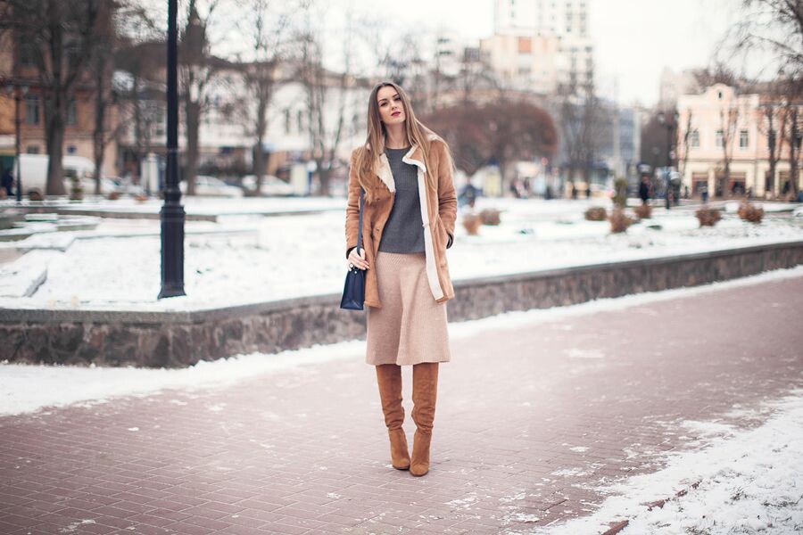 Идея для фотосессии ранней весной. Пример из открытого источника